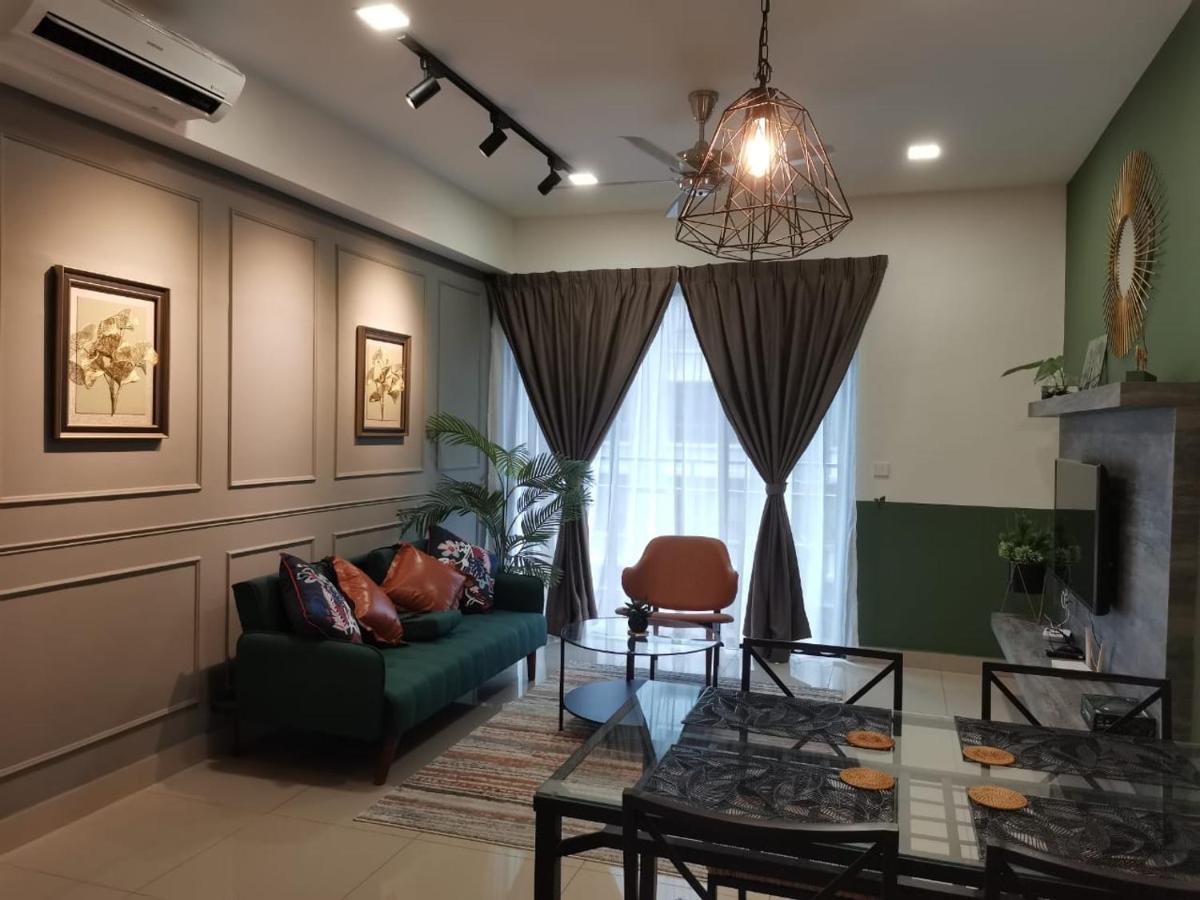 Hijau Geniehome 2Br1Studio Free 99Mbps Wifi And Carpark At Utropolis Shah Alam Esterno foto