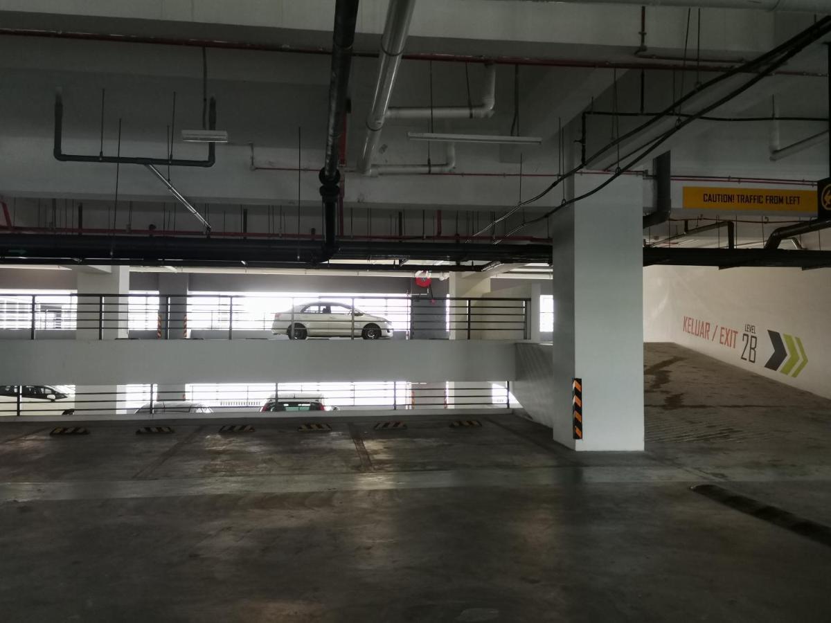 Hijau Geniehome 2Br1Studio Free 99Mbps Wifi And Carpark At Utropolis Shah Alam Esterno foto